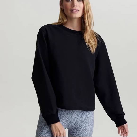 Varley Weston stretch cotton sweatshirt in black - Picture 2 of 9